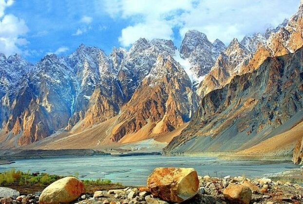 Places to Visit in Hunza Valley