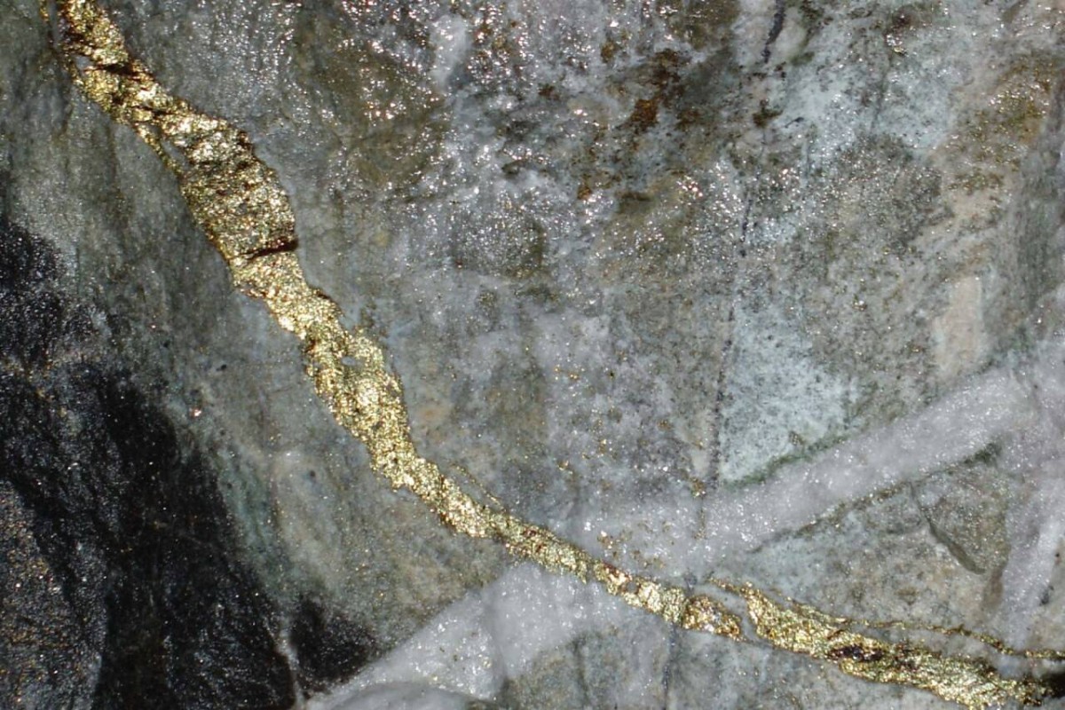 Massive Rs800bn Gold Deposit Discovered